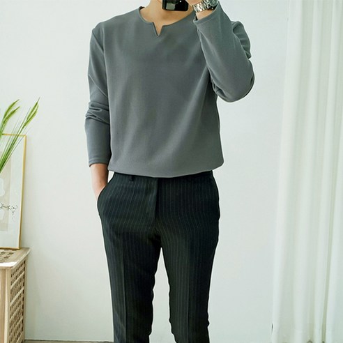 더클래식 남성용 엠보 V넥트임 긴팔 티셔츠, 카키