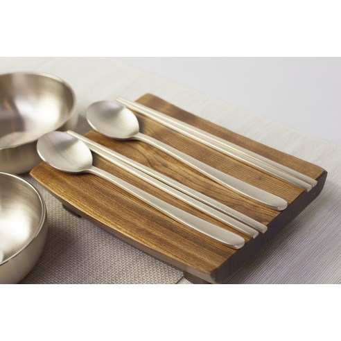 전통과 현대의 조화, 오부자 유기로 완성하는 품격 있는 식탁