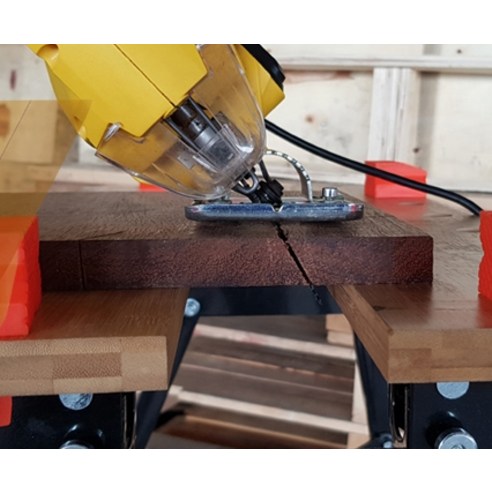 가정에서 늘 깔끔한 생활을 유지하고 싶은 분들을 위한 '스매쉬 직소기 SMH710'을 소개합니다.