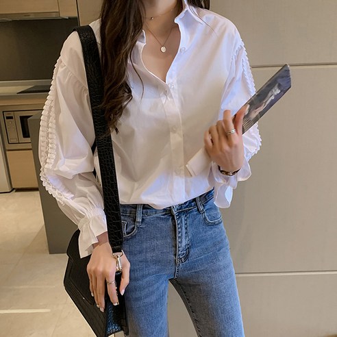 포플러앤씨 너츠 셔링소매 블라우스