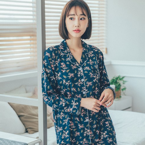 도씨 여성용 피치기모 긴팔 플라워 카라 잠옷 상하의 세트