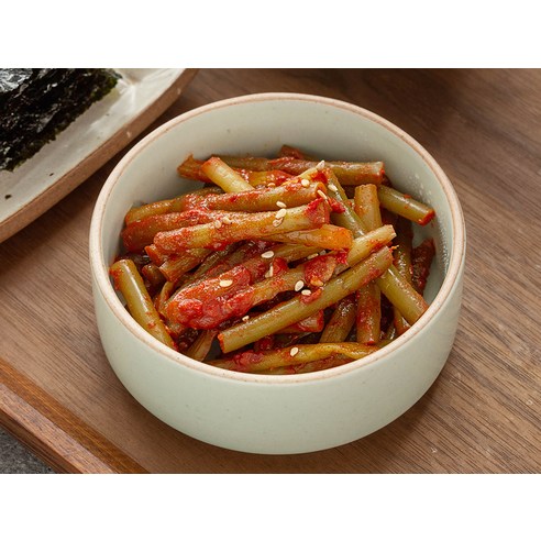 신선한 마늘쫑무침으로 맛있고 건강한 식사