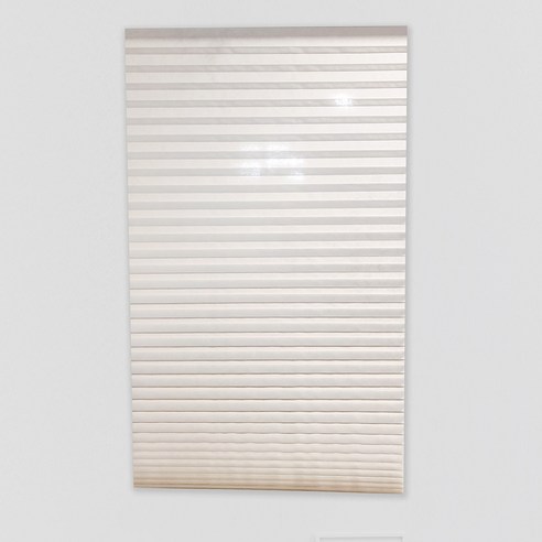 답답한 햇빛, 끈적이는 사생활 고민 끝! 간편하게 붙이는 블라인드 솔루션 셀프블라인드