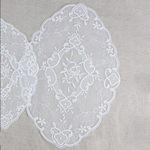 로즈 쉬어 레이스 매트 러너, 화이트, L(42 x 30 cm)