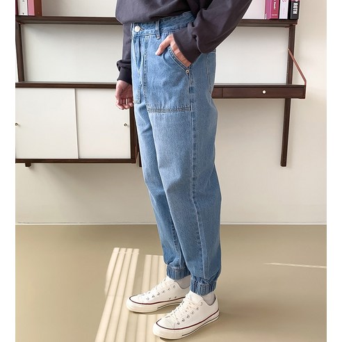 男性 時尚 服裝 下裝 牛仔褲 長褲 成年男性 成年男子 青年 男裝