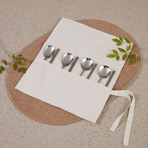 고품질 식탁 체험을 선사하는 쿠자 316 스테인레스 수저 세트 보름달