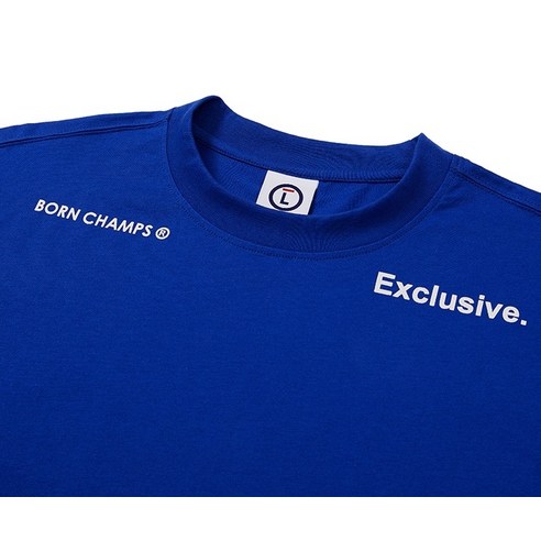 야구광의 열정을 담은 스타일리시한 그라운드 티셔츠