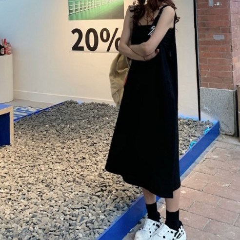 메이첼 루즈핏 얇은 원단 뷔스티에 멜빵 원피스 01095