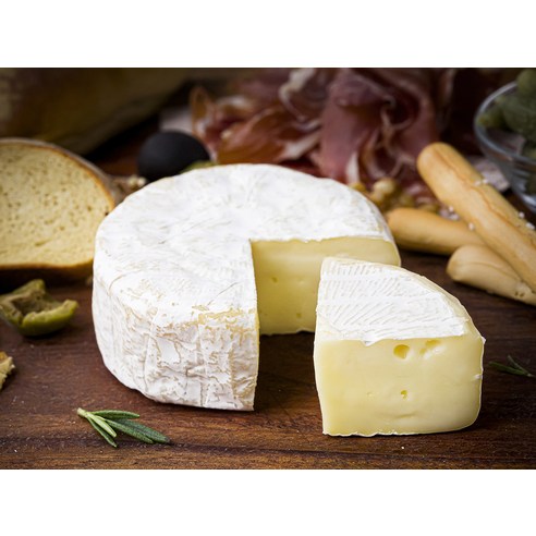 부드러움이 녹아드는 시간, 엠보그 브리 치즈의 향연