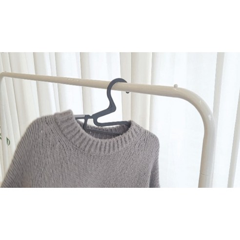효율적인 의류 관리를 위한 완벽한 옷걸이