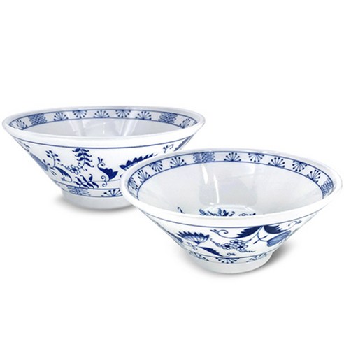 시간을 초월하는 아름다움, 쯔비벨 무스터 면기로 식탁에 품격을 더하다