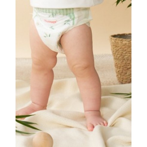 밤부의 부드러움으로 아기 피부를 포근하게, 하기스 네이처메이드 밤부 팬티 기저귀 여아용