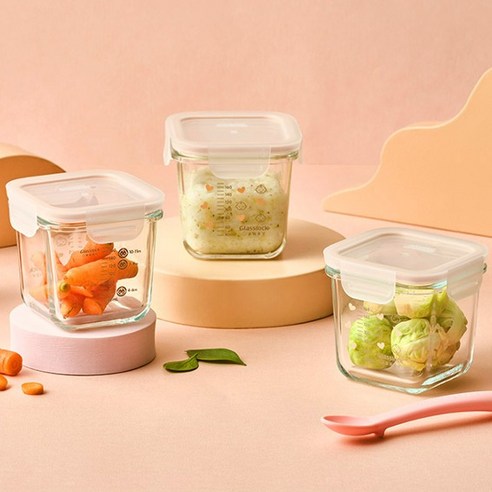 안전하고 실용적인 이유식 용기