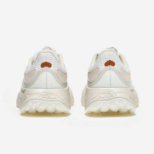 편안하고 성능 좋은 뉴발란스 1080 운동화