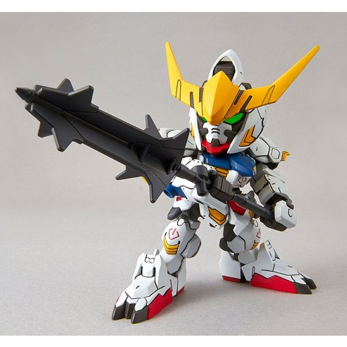 SD 건담의 매력을 느껴보세요!