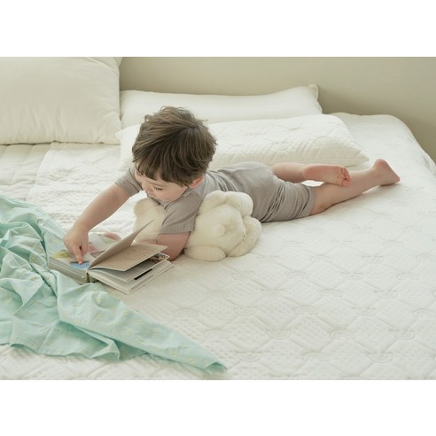 에시앙 냉감 쿨 베개로 아기에게 쾌적한 밤을 선물하세요