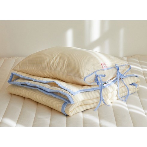 포근함과 산뜻함으로 꿀잠을 선사하는 마틸라 리본케이크 간절기 차렵이불