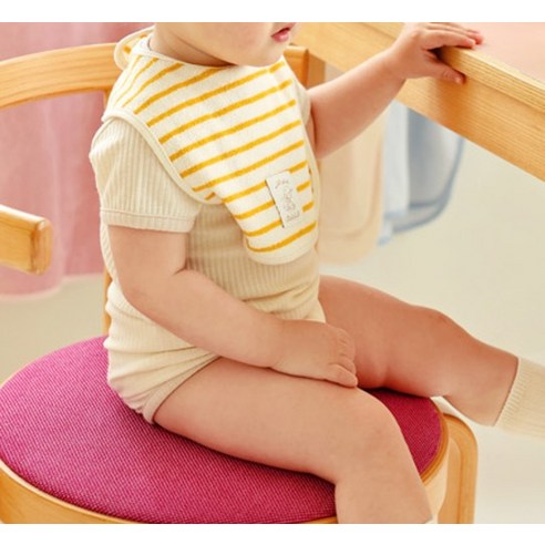 사랑스러운 유아용 턱받이로 특별한 순간을 만들어보세요!