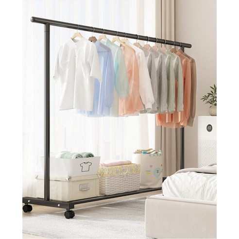 공간 효율성을 극대화하는 이동식 행거