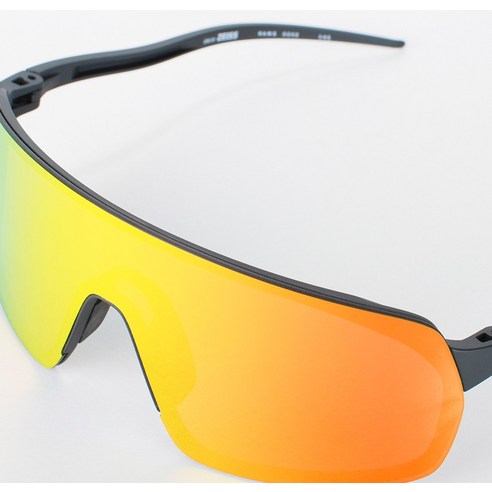 선명한 시야와 스타일을 동시에, 아웃 오브 램스 고글