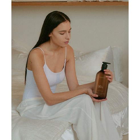 향긋한 플라워샵 향으로 힐링하는 탈모 완화 샴푸