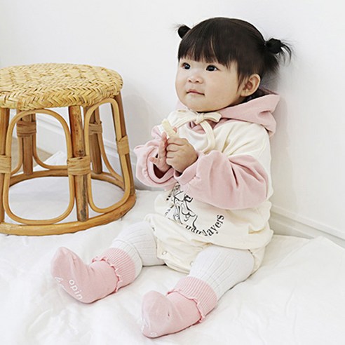 베베나인 봄봄 배색 슈트