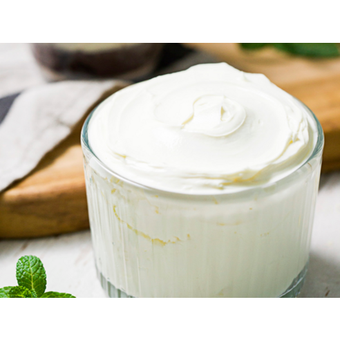 맛있는 티라미수의 필수 재료로 알려진 마스카포네는 다양한 요리에 풍부한 풍미와 크리미한 질감을 더하는 다목적 치즈입니다.