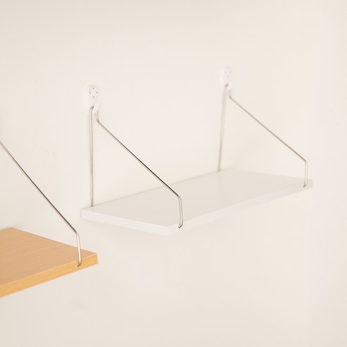 공간에 감성을 더하는 리빙공감 우드 벽걸이 선반