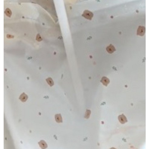 흘릴 걱정 없이 편안한 식사 시간, 베이비클로 식탁일체형 턱받이로!