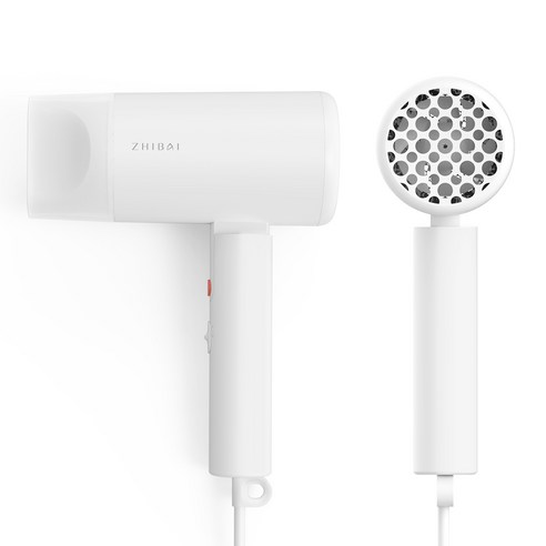 헤어 스타일링의 필수 아이템