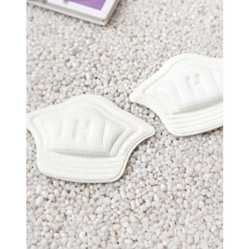 삭스토리 쿠션 패드로 뒷꿈치 까짐 걱정 없이 새 신발을!