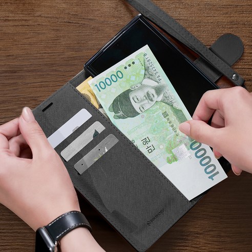 프리미엄 가죽의 깊이, 신지모루 마그네틱 다이어리 케이스로 완성하는 갤럭시 S25 Ultra의 품격