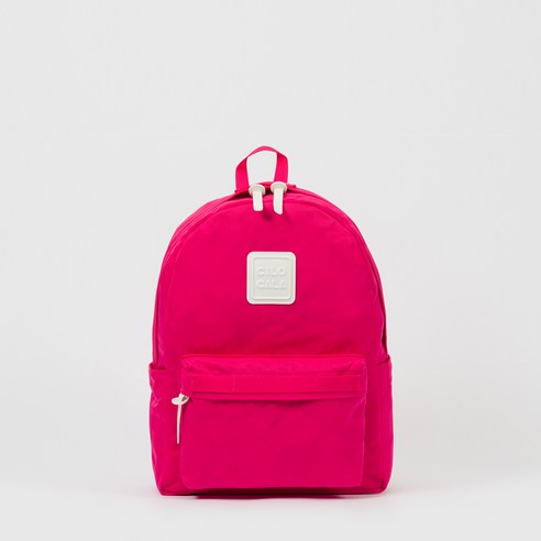 시간을 초월하는 아름다움, 시로카라 클래식 백팩과의 만남 시로카라m+