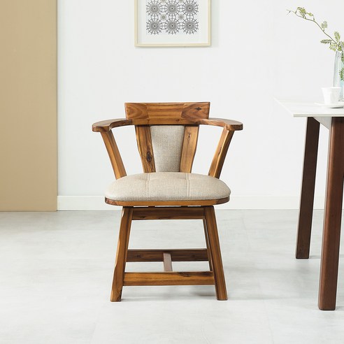 좁은 공간, 답답한 식탁 고민 해결! 안디 회전 식탁 의자로 공간 활용과 감성 인테리어까지 한 번에!