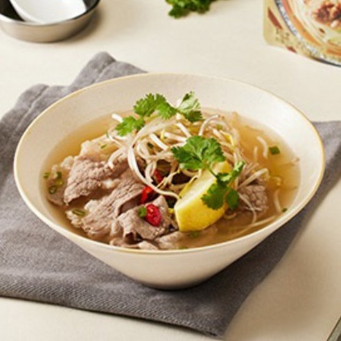 집에서 즐기는 간편하고 맛있는 쌀국수