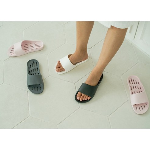 편안함, 물빠짐, 실용성, 다용도성, 경제성, 신뢰성을 갖춘 디어커스 누볼라 EVA 욕실화