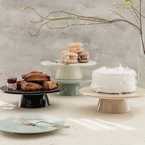 우아함과 실용성을 겸비한 완벽한 티타임 연출