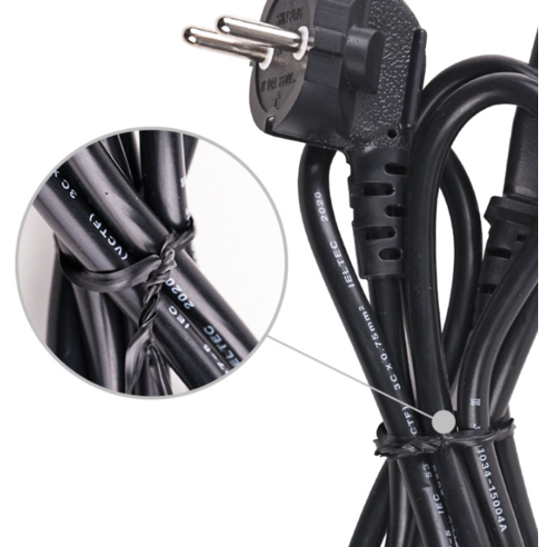 안전한 컴퓨터 파워 케이블