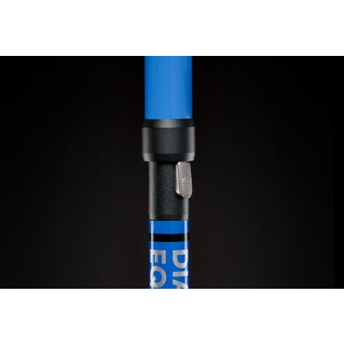 등산의 즐거움을 극대화하는 블랙다이아몬드 디스턴스 카본 FLZ 트레킹 폴