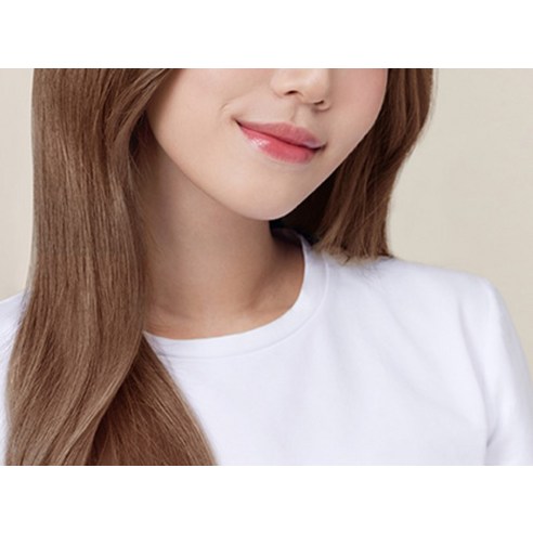 섬세한 아름다움을 담은 모레모 케라틴 헤어 컬러 애쉬 소프트 브라운으로 나만의 분위기를 완성하세요.