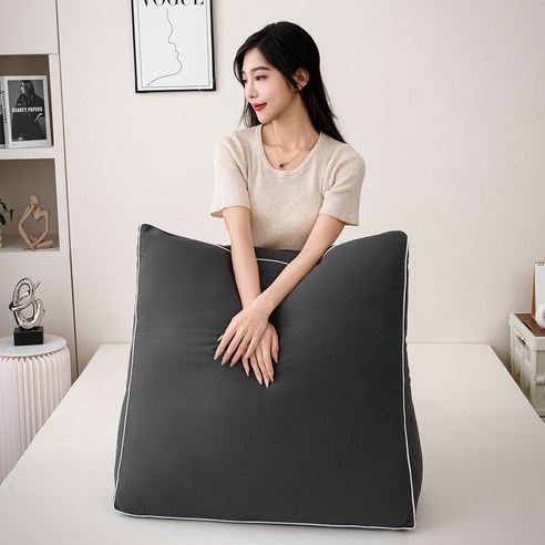 거대한 편안함에 기대어, 일상 속 완벽한 휴식을 경험하세요.