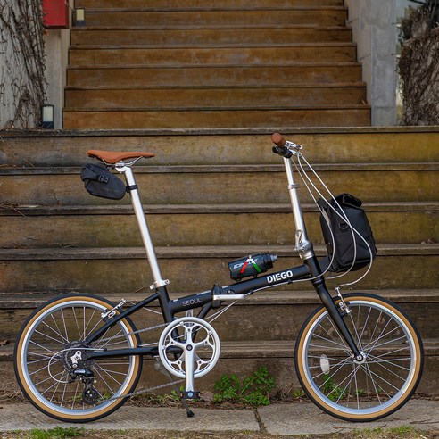 도시를 누비는 자유, 오투휠스 디에고 서울S 미니벨로와 함께 디에고독도