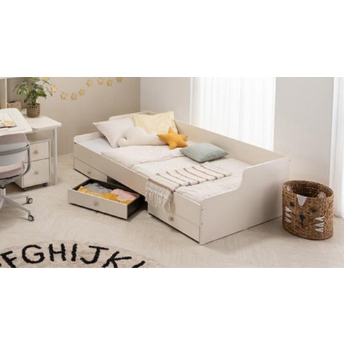 좁은 방, 수납 침대로 공간 효율을 극대화하세요!