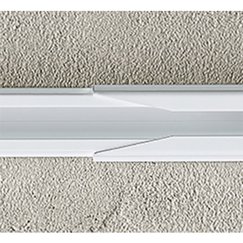 조용하고 스타일리시한 커튼 설치의 혁신