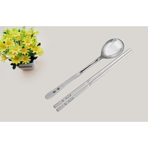 섬세한 식탁의 품격, 키친아트 클로버 샌딩 수저세트