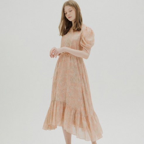 오앨 FLORAL CHIFFON SHIRRING DRESS