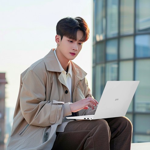 압도적인 성능과 휴대성을 갖춘 LG전자 2025 그램 AI, 당신의 디지털 라이프를 업그레이드하세요.
