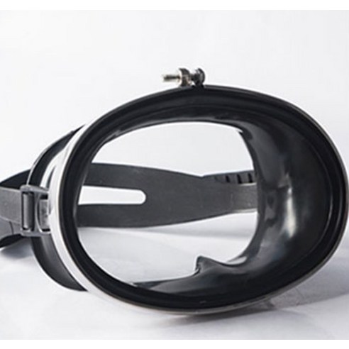 답답함 없이 넓고 선명한 시야! 스쿠버 수경으로 물속 세상을 경험하세요.