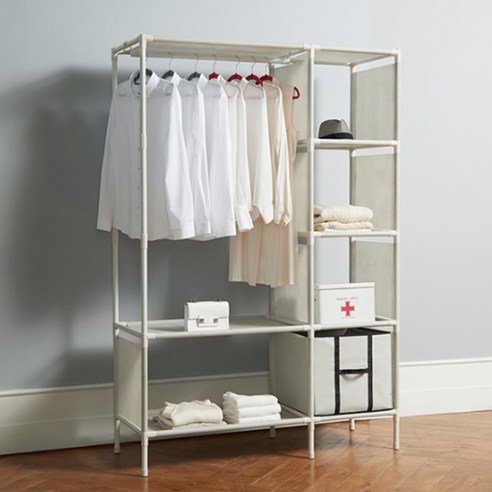 편리하고 내구성 있는 멀티행거로 혼란스러운 공간을 정돈하세요.