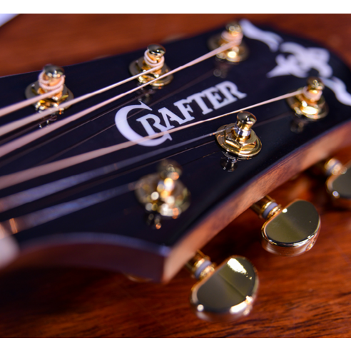 영롱한 울림으로 빚어낸 아름다움, 크래프터 갓인어스